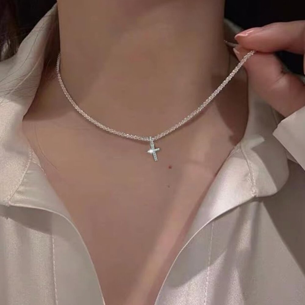 NEW! Rhinestone Cross Necklace - Picture 5 of 6